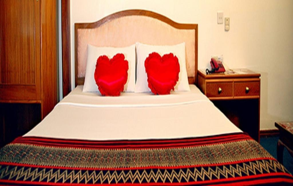Yoma Hotel Yangon Esterno foto
